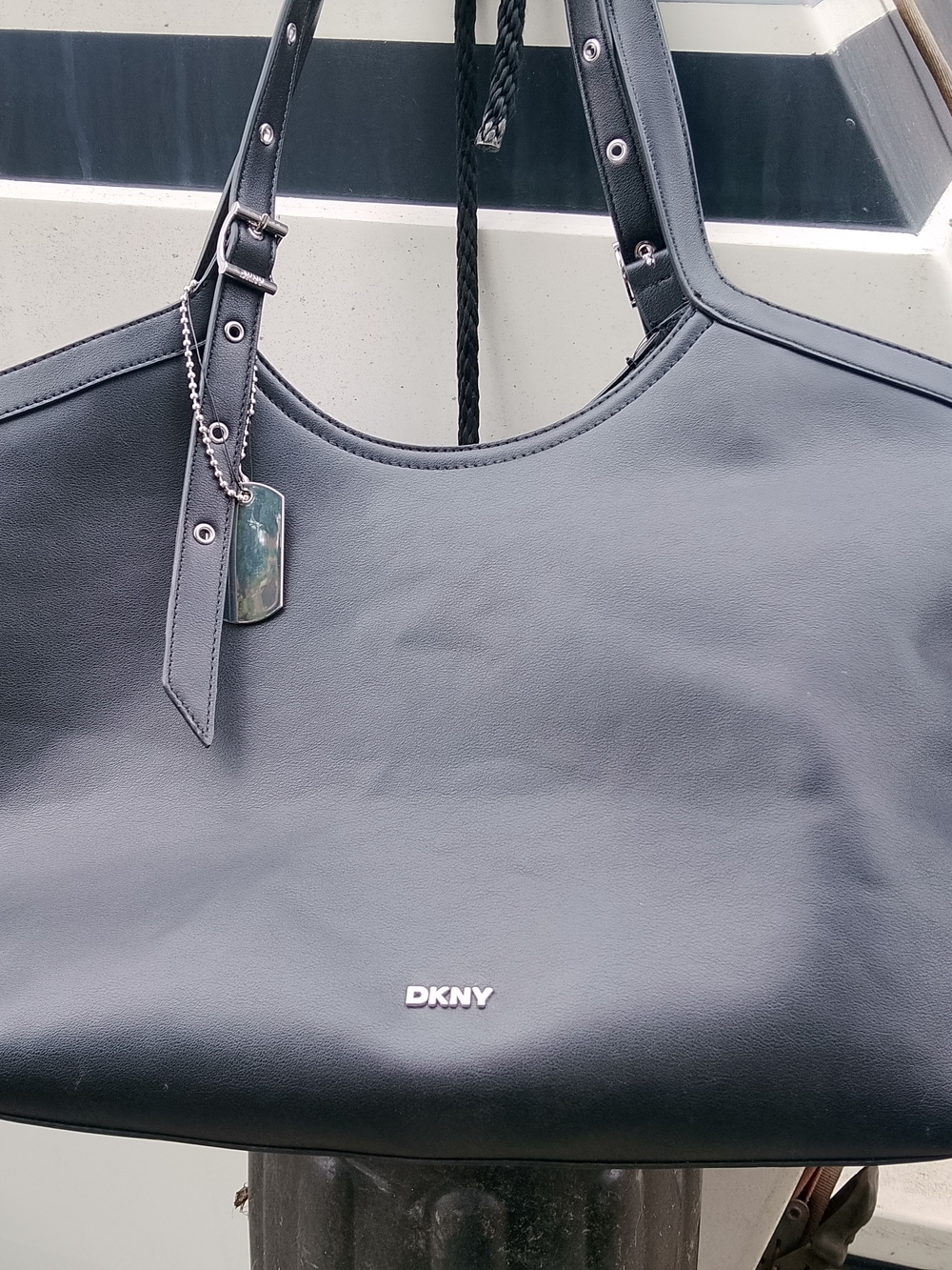 DKNY Catherine Tote Black Tote NWT